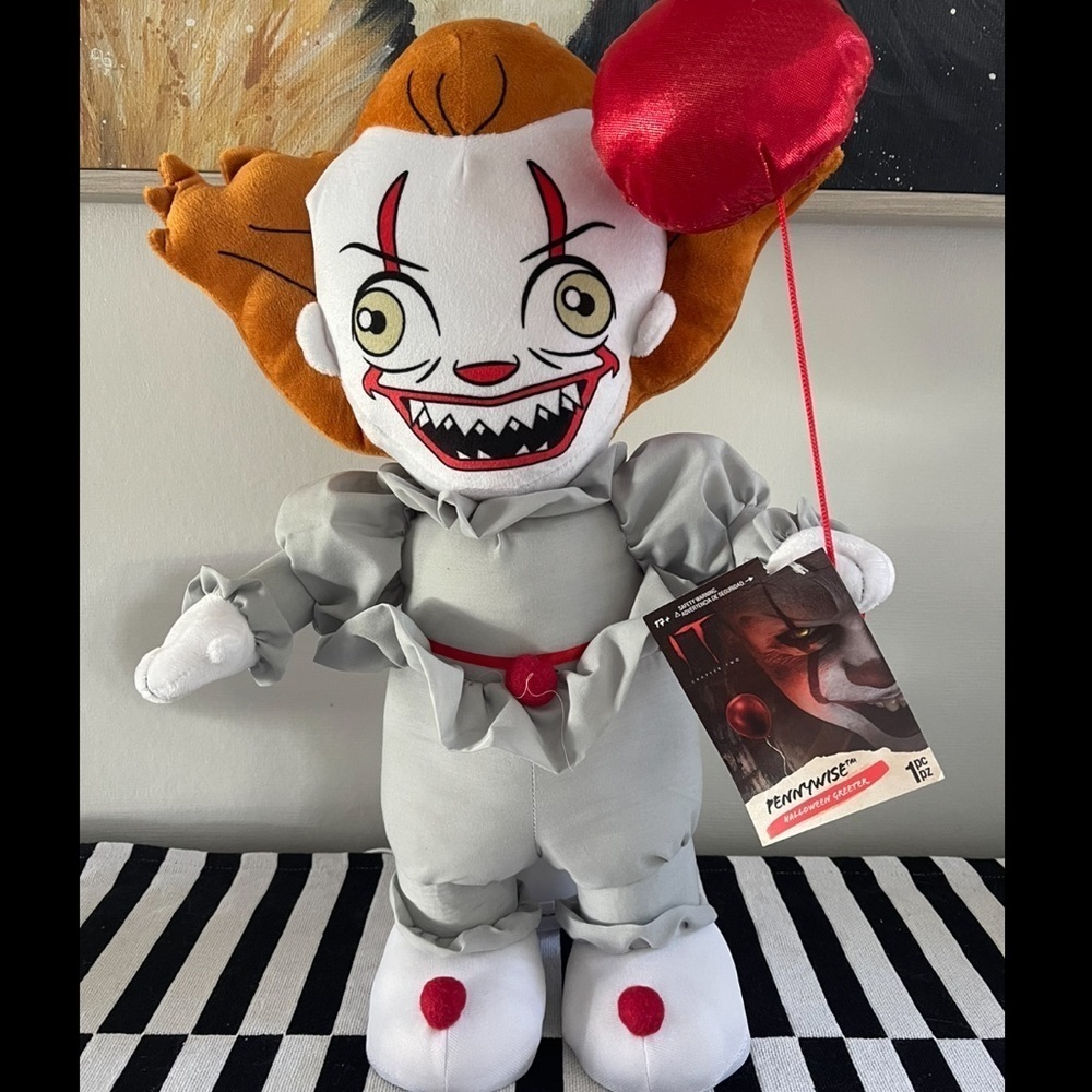 PENNY Wise Halloween Door Greeter